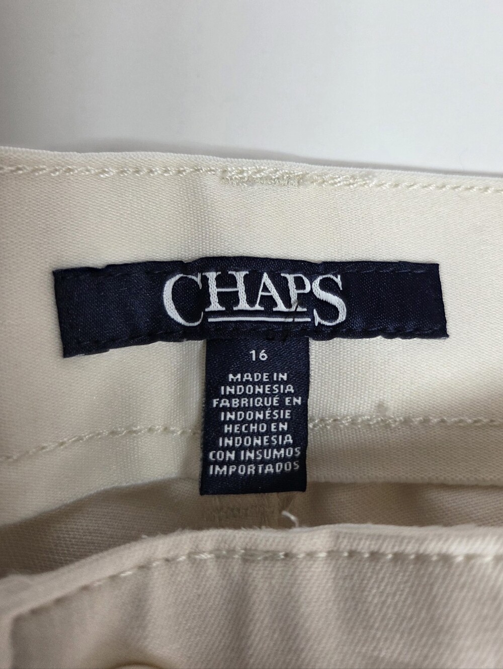 Chaps Women's Straight Leg Jeans in Creamy White - Picture 6 of 16